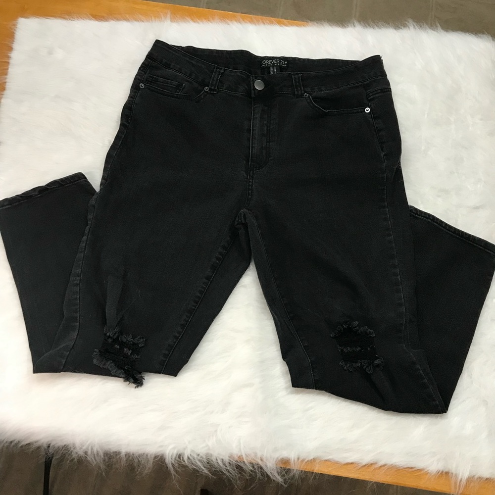 Forever 21+ Plus Size Distressed Jeans